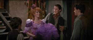 Jack introduces David and Les to Medda, a friend of his, who protects them from Warden Snyder