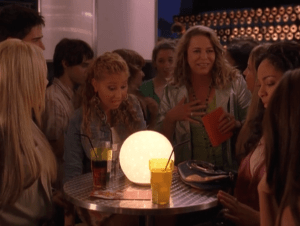 The girls meet Marisol, a competitor, and her momager, Lola