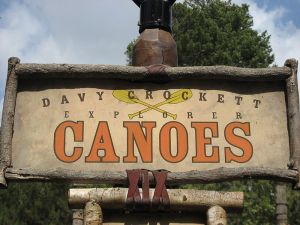 davy-crocketts-explorer-canoes